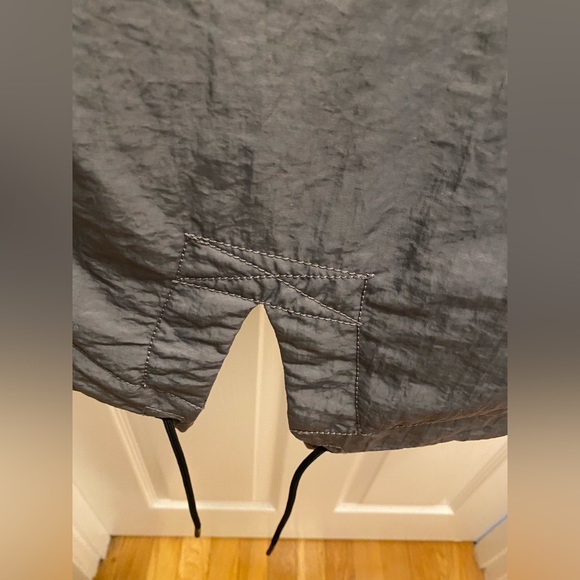 Nike Down filled hooded fishtail parka BV4751-021 - Picture 14 of 15